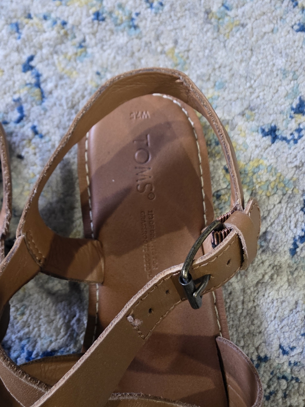 TOMS Women's Tan Strappy Leather Sandals - Picture 5 of 5